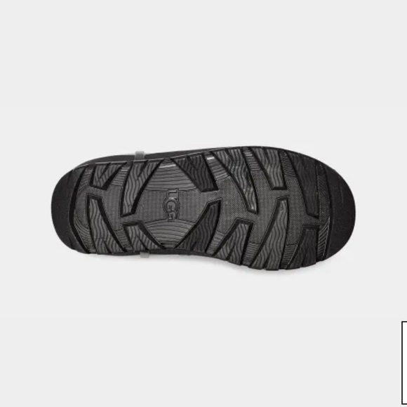 Brand New UGG Raincloud Tall Boots! - Picture 6 of 10